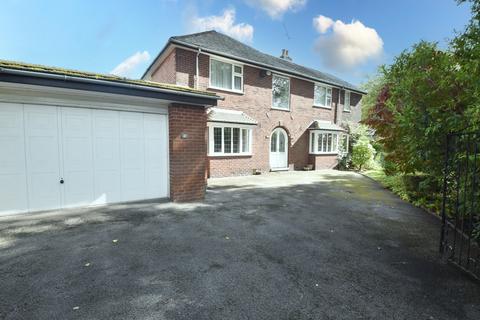 4 bedroom detached house for sale, Bowers Avenue, Davyhulme, M41