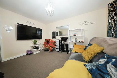 15b Fourth Avenue, Wolverhampton, WV10 9LY