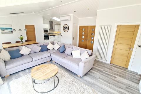 3 bedroom lodge for sale, Finlake Resort & Spa, Newton Abbot TQ13