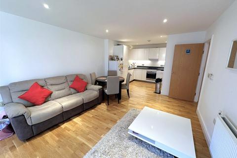 3 bedroom apartment for sale, Topaz Apartments,, Hounslow, Greater London, TW3