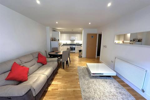 3 bedroom apartment for sale, Topaz Apartments,, Hounslow, Greater London, TW3