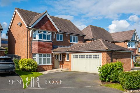 4 bedroom detached house for sale, Snape Drive, Whittle-Le-Woods, Chorley