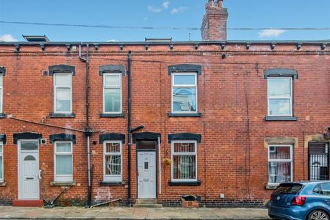 2 bedroom terraced house for sale, Whingate Avenue, Armley, Leeds