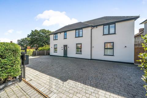 1 Widecombe Road, London, SE9 4HQ