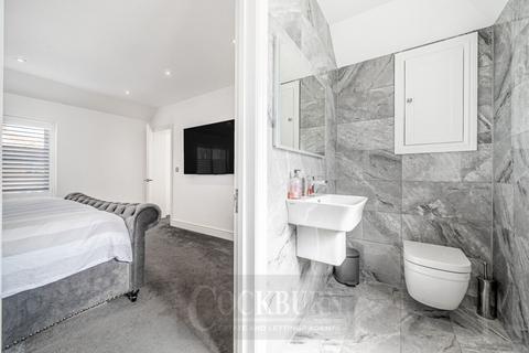 1 Widecombe Road, London, SE9 4HQ
