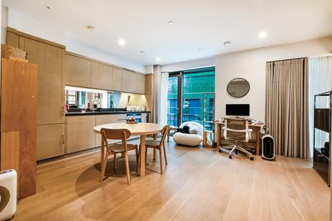 Studio to rent, Legacy Building, Embassy Gardens, London, SW11