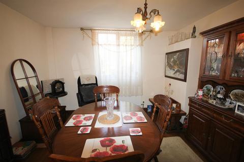 Clough House Carr Bank, Oakamoor, Stoke-on-trent, ST10 3DG