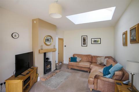 2 bedroom detached bungalow for sale, Croft Gardens, Sowerby Thirsk YO7