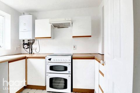 2 bedroom end of terrace house for sale, Coltsfoot Green, Luton