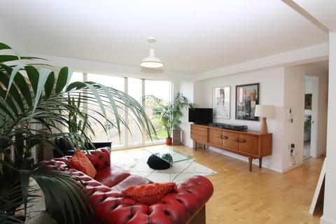 1 bedroom flat to rent, The Avenue, Leeds, West Yorkshire, UK, LS9