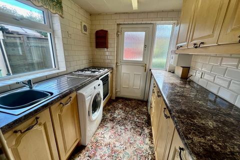 3 bedroom bungalow for sale, Branksome Drive, Shipley BD18