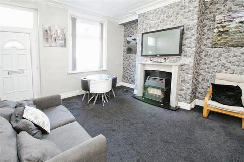 3 bedroom terraced house for sale, Chislehurst Place, Bradford BD5