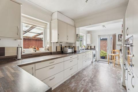 20 Blows Road, Dunstable, LU5 4DB