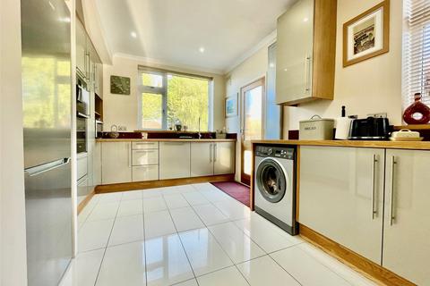 163 Bexley Lane, Sidcup, DA14 4JJ