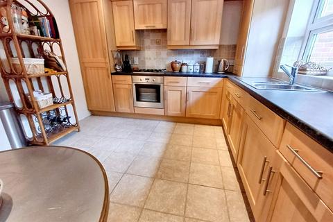 2 bedroom flat for sale, Verwood