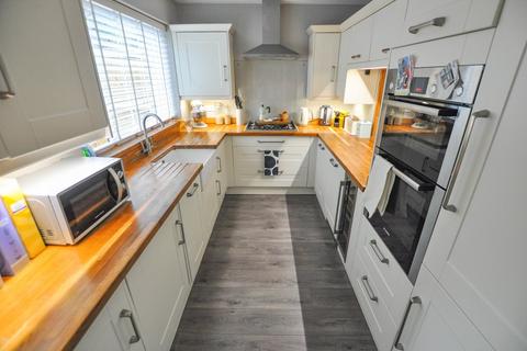 3 bedroom terraced house for sale, Allenview Road, WIMBORNE, BH21