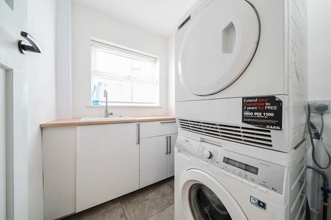 102 Cardinal Road, Ruislip, HA4 9QE