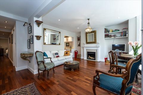 2 bedroom flat to rent, Campden Grove, Notting Hill, W8