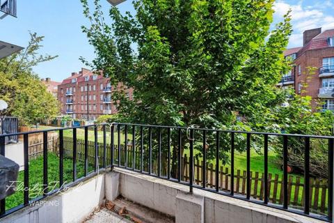 2 bedroom flat for sale, Solander Gardens, London, E1