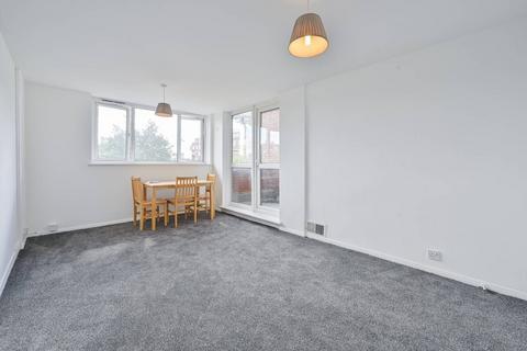 2 bedroom flat for sale, Dowland Street, Queen's Park, London, W10