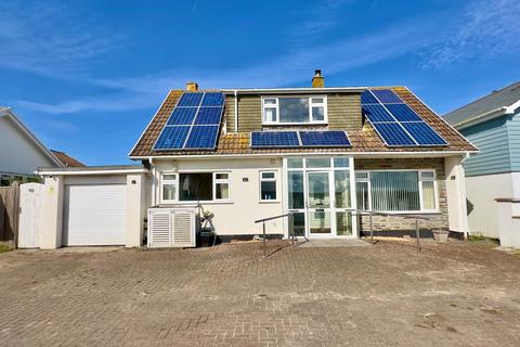 3 bedroom detached bungalow for sale, Constantine Bay, PL28