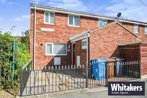 3 bedroom end of terrace house to rent, Curlew Close, Bransholme, Hull