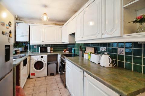 3 bedroom terraced house for sale, Dewsgreen, Basildon SS16