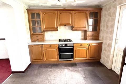 22 Golf Gardens, Larkhall, ML9 2TQ