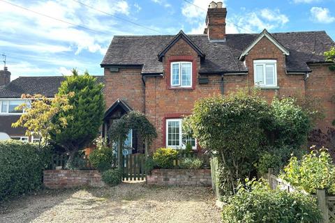 2 bedroom semi-detached house for sale, Mickleton Road, Honeybourne, Evesham