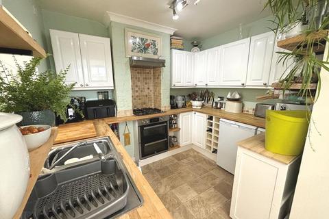 2 bedroom semi-detached house for sale, Mickleton Road, Honeybourne, Evesham