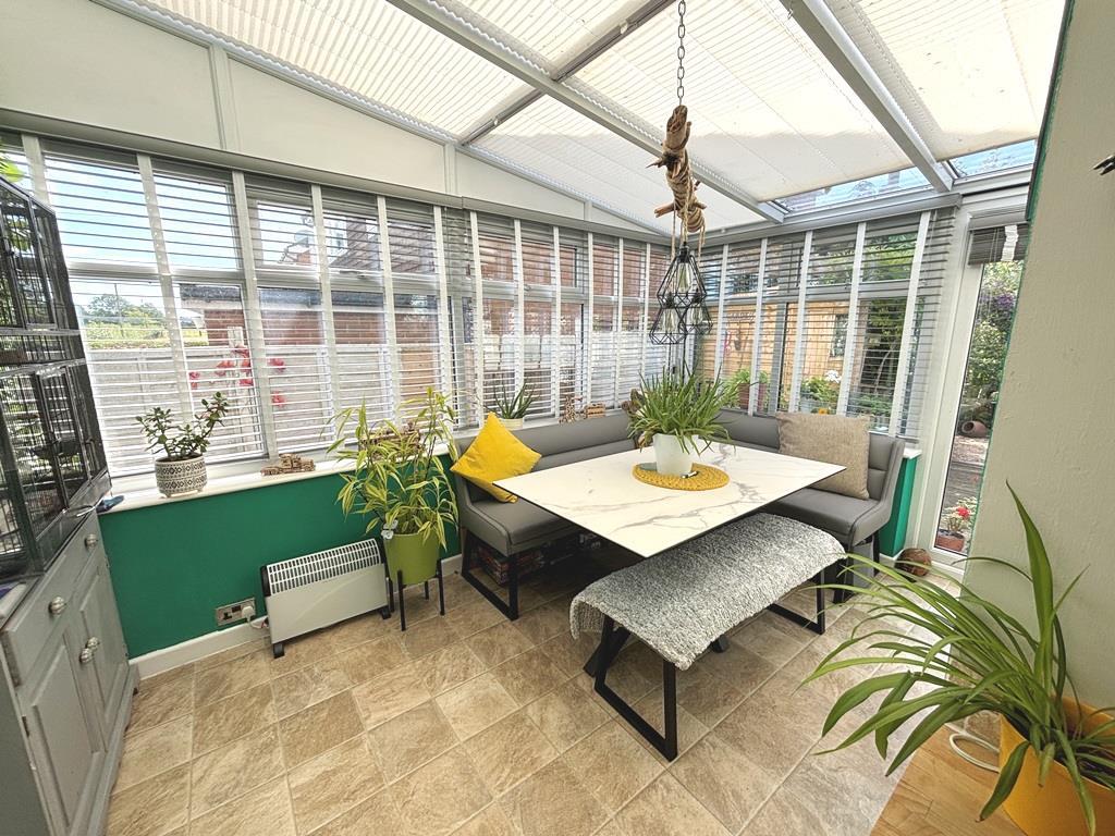 Dining Room Conservatory.JPG