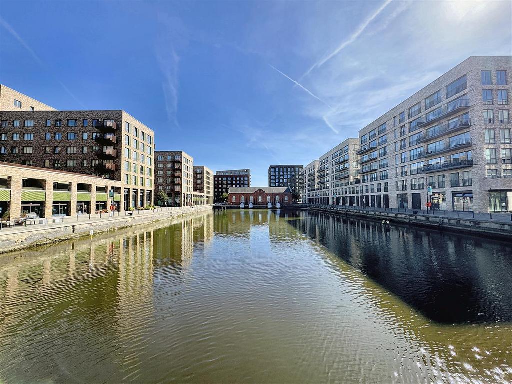 Royal Albert Wharf