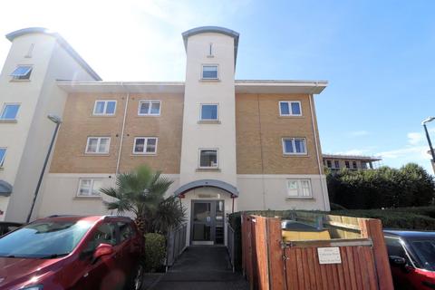 2 bedroom flat for sale, Triton Lodge, Chichester Wharf, Erith, DA8