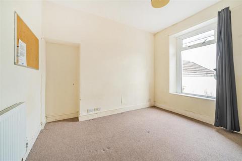 3 bedroom end of terrace house for sale, Brunswick Street, Swansea