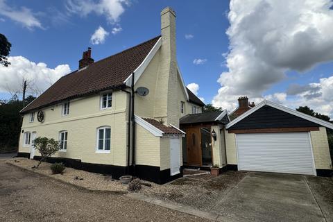 4 bedroom detached house for sale, Melton Hill, Woodbridge, IP12