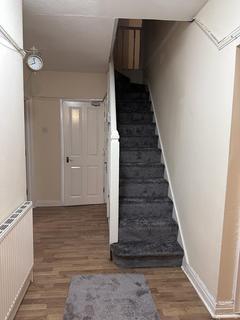 7 bedroom semi-detached house to rent, Hounslow TW3