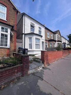 4 bedroom semi-detached house to rent, Apsley Road, London