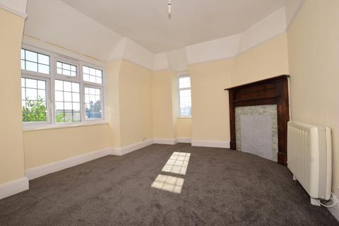 2 bedroom apartment to rent, Tankerton Road, Whitstable CT5