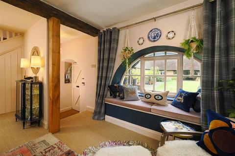 2 bedroom terraced house for sale, Dovecote Court, Chilham Castle Estate, Chilham