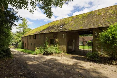 Dovecote Court, Chilham Castle Estate, Chilham