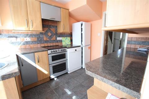 3 bedroom end of terrace house for sale, St Andrews Road, Whitehill