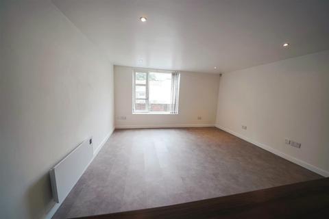 2 bedroom apartment for sale, 6 Kingston Square, Hull