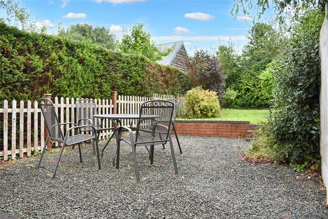 4 bedroom end of terrace house for sale, Bastonford, Worcester WR2