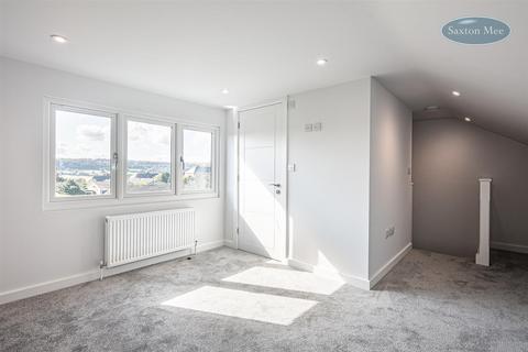 623 Stannington Road, Stannington, Sheffield, S6 6AF