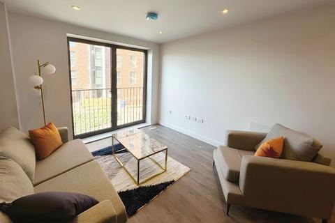 2 bedroom apartment to rent, Commercial Quay, Salford