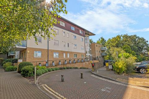 1 bedroom flat for sale, Sanderstead Road, South Croydon CR2