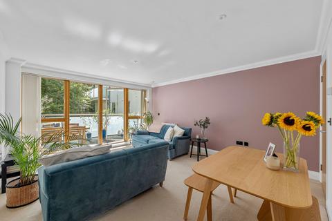 1 bedroom flat for sale, Sanderstead Road, South Croydon CR2