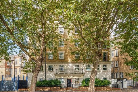 1 bedroom flat for sale, Westminster Bridge House, Lambeth Road, SE1