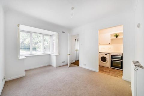 1 bedroom terraced house for sale, Sunbury-on-Thames,  Surrey,  TW16