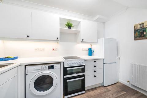 1 bedroom terraced house for sale, Sunbury-on-Thames,  Surrey,  TW16